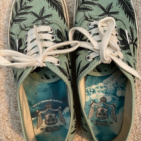 •Limited Edition Hawaiian Print Vans• - Picture 3 of 4